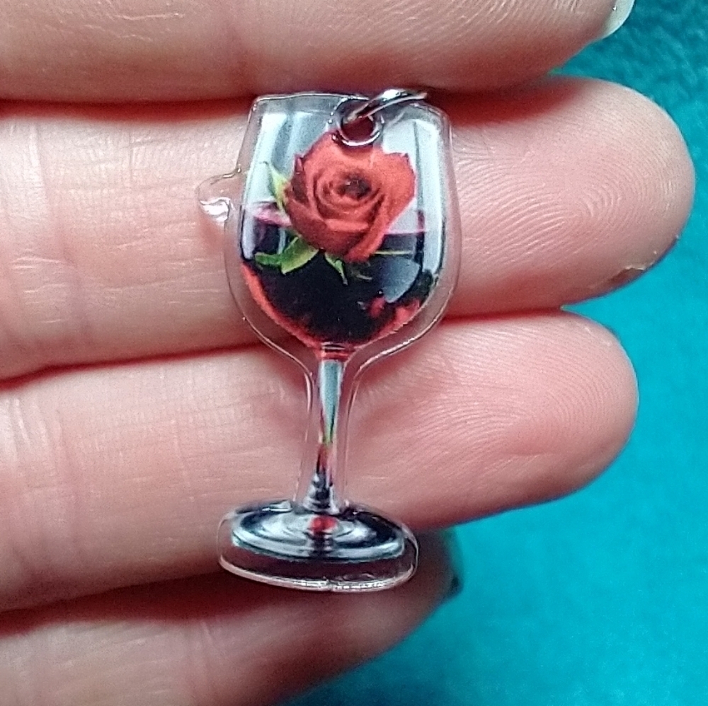 Cute wire dangle earrings wine glass red rose green leaves